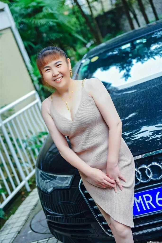 Qing Profile image 1