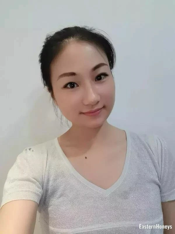 Ivy Profile image 1