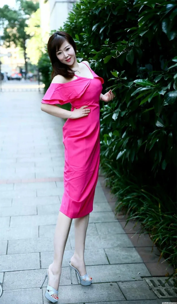 Li Profile image 4