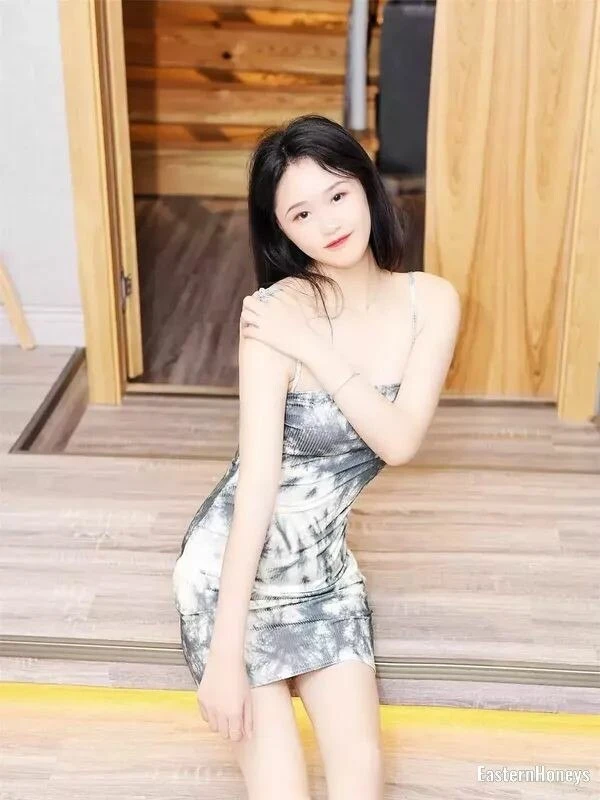 Christine Profile image 1