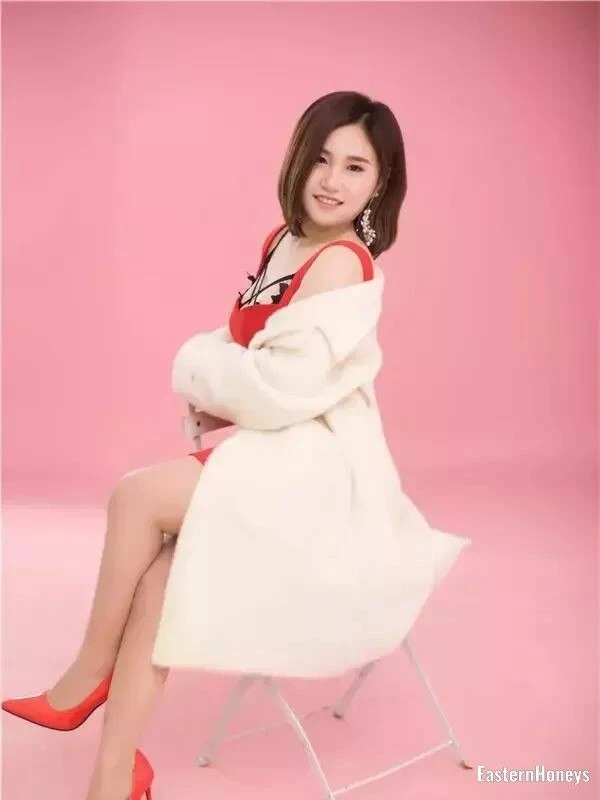 Hu Rong Hui Profile image 3
