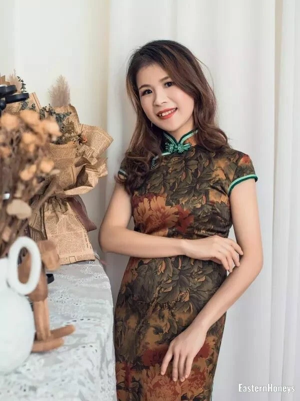 Yanhua Profile image 2