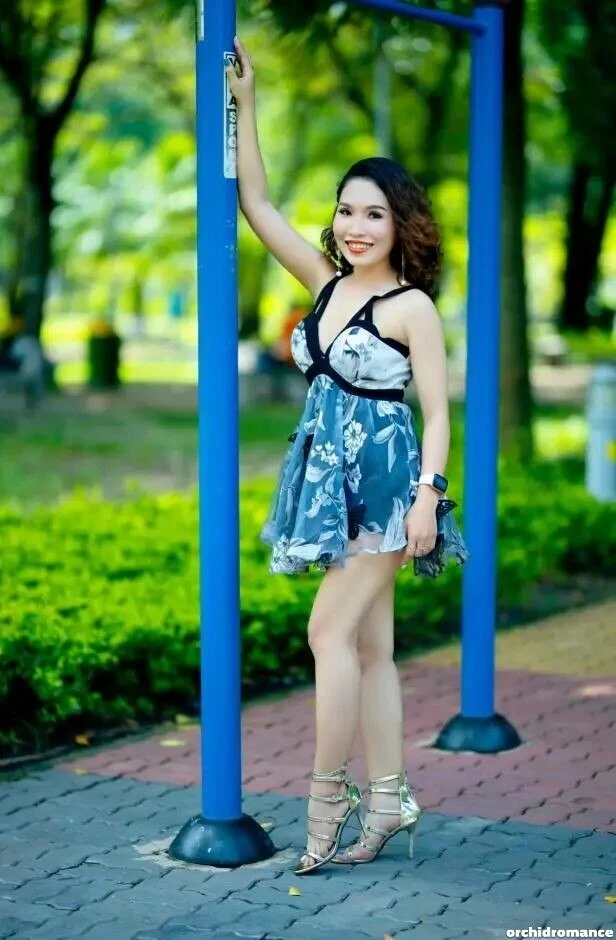 Le Thi Ngoc Profile image 3