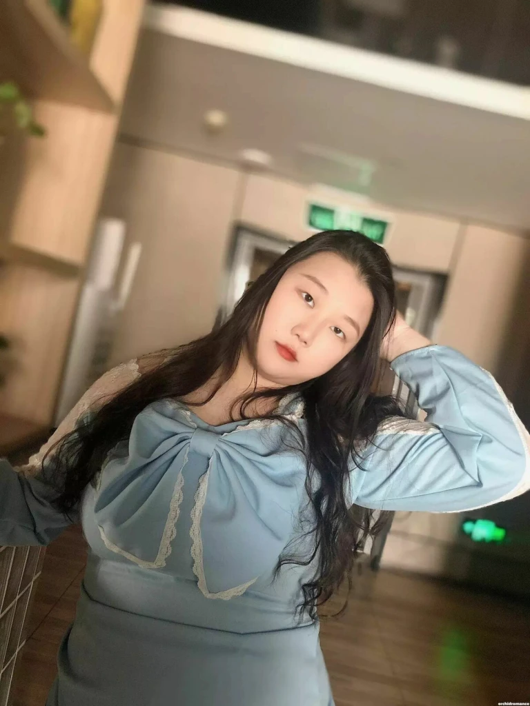 Hongyu Profile image 3
