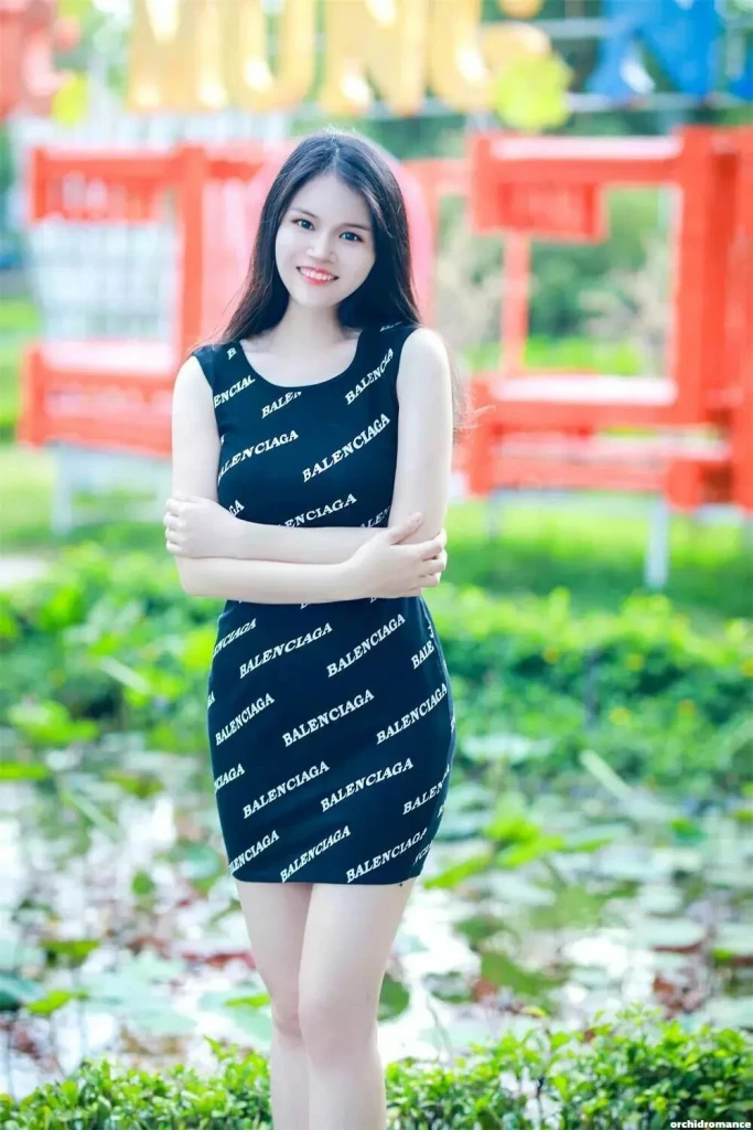 Diana Profile image 2