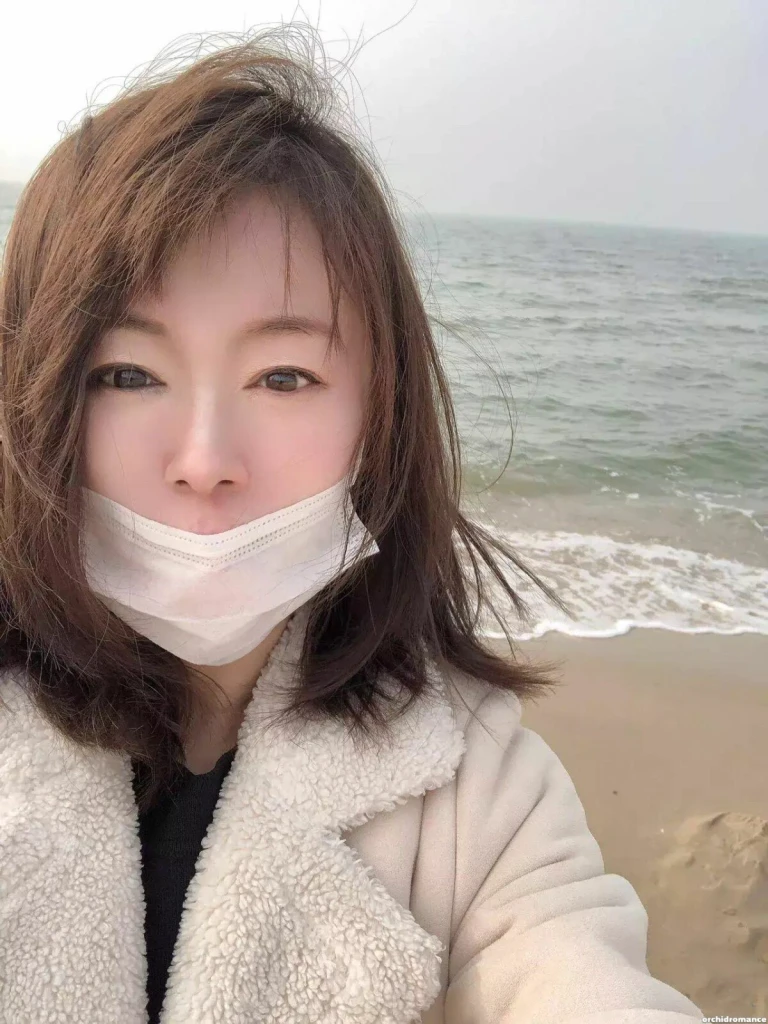 Chuanyue Profile image 1