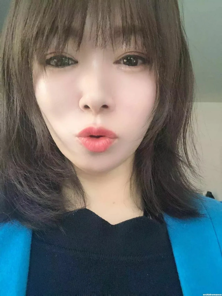 Chuanyue Profile image 4