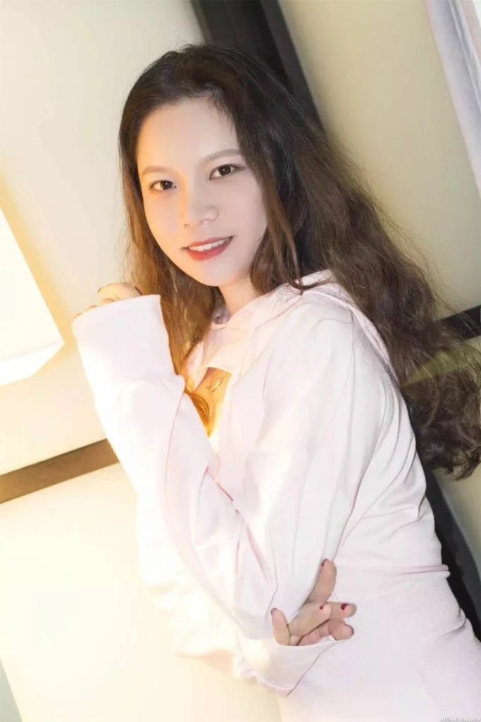 Shanshan Profile image 2