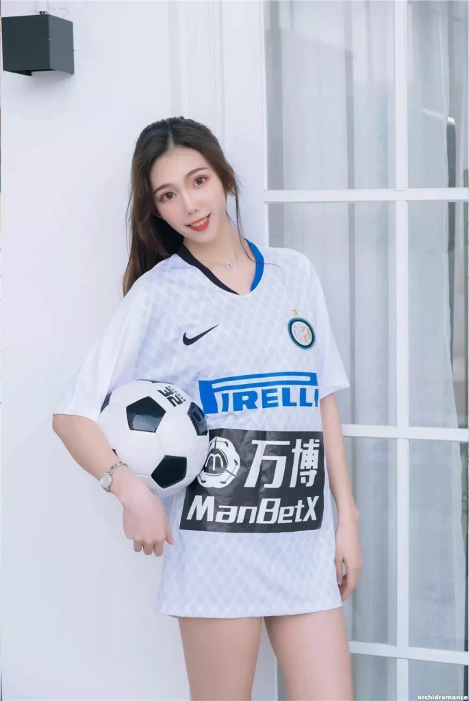 Lianfeng Profile image 2