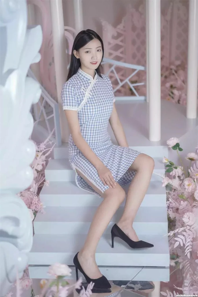 Jingyi Profile image 2