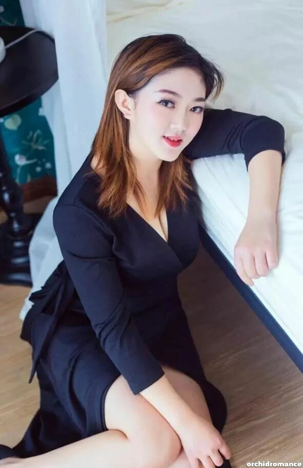 Xiaotong Profile image 4